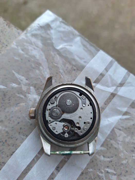 Ceas mecanic Continental