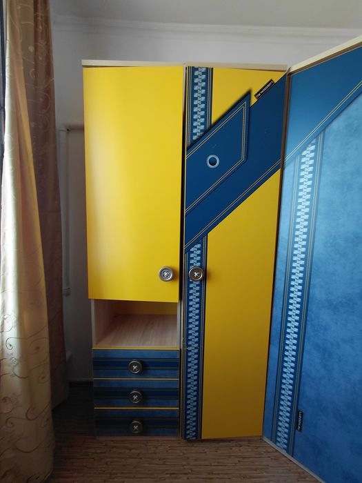 Шкаф сатылады бағасы 10 к