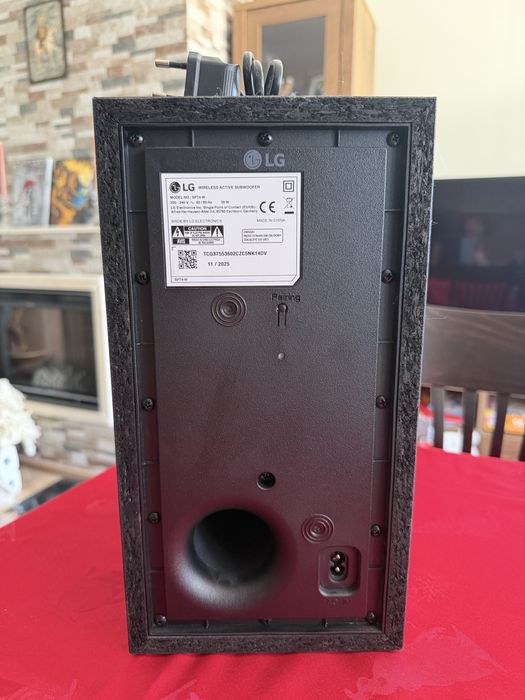 Soundbar система LG S40T с Безжичен Subufer