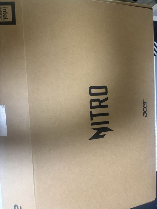 Лаптоп Acer nitro V15