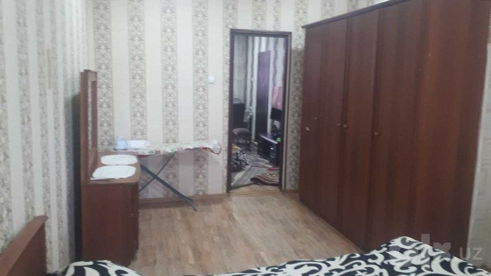 Юнусабад12 2/4/4 метро Туркистон