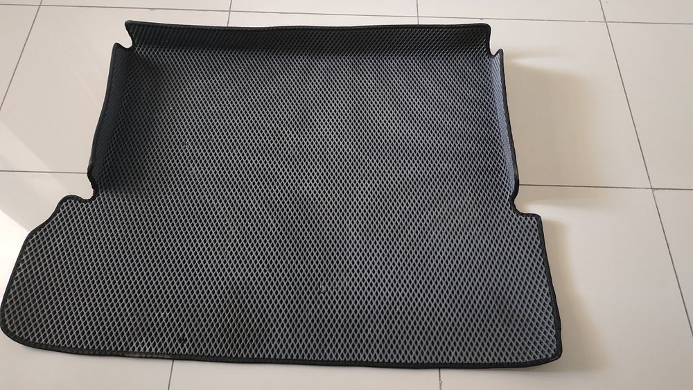 Эва полик в багажник