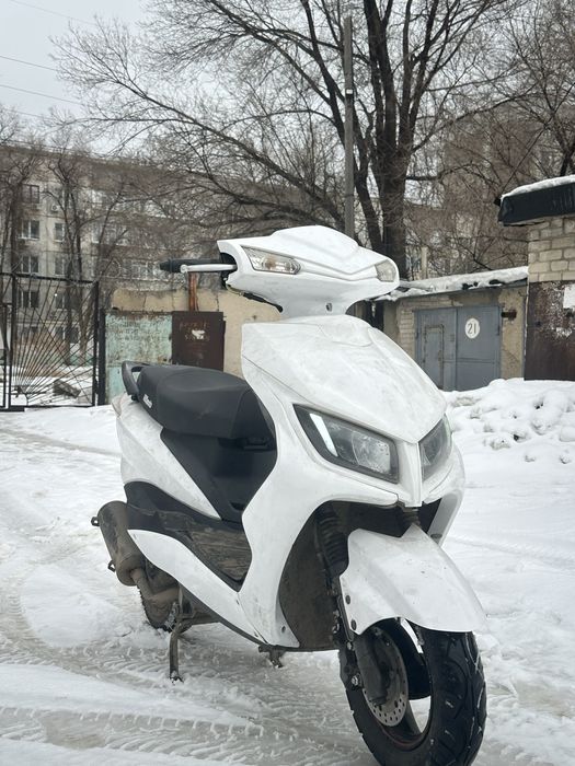 Продам скутер мопед м8