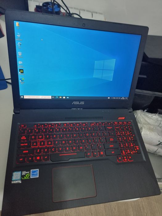 Продам игровой ноутбук asus