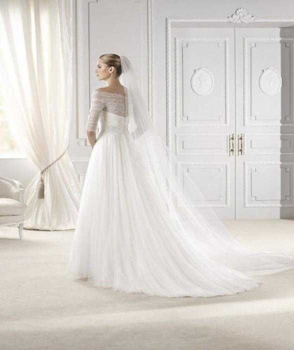 Vand rochie de mireasa Vera Sposa. Ofer voal lung cadou