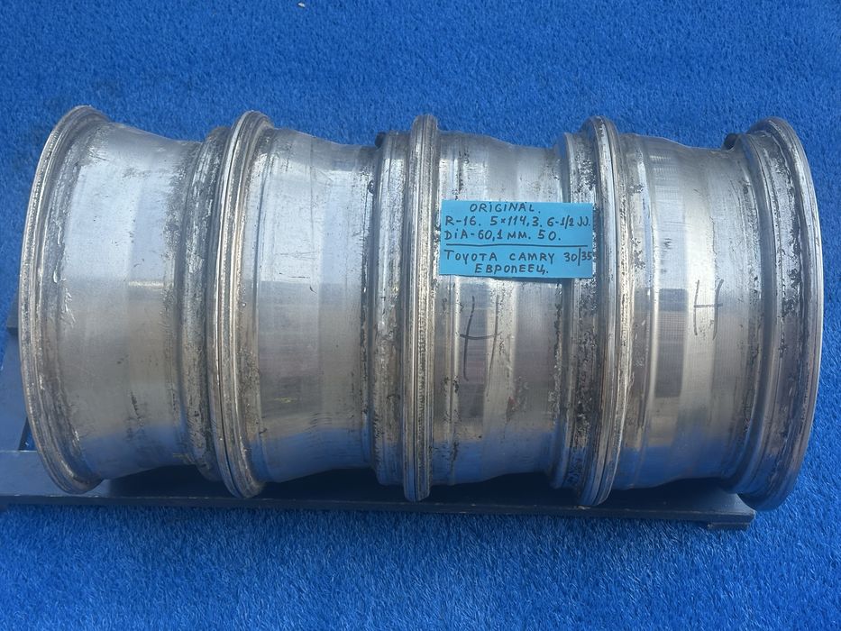Тойота камри 35 европец R-16.