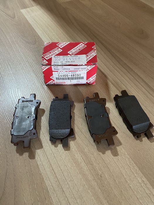 Колодки диски поршня суппорта задние