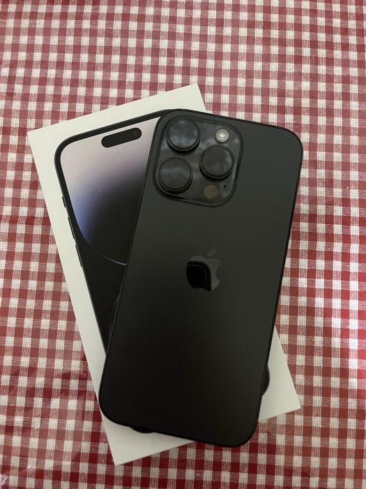 Продам айфон 14 про в отличном состоянии