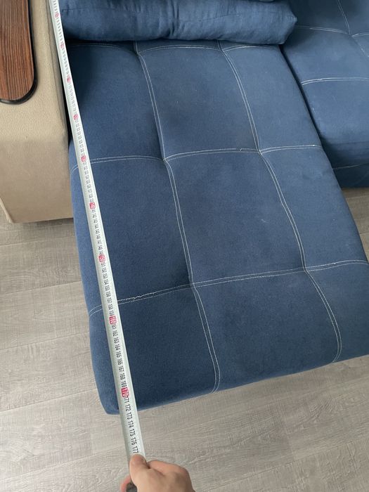 Диван б/у синий