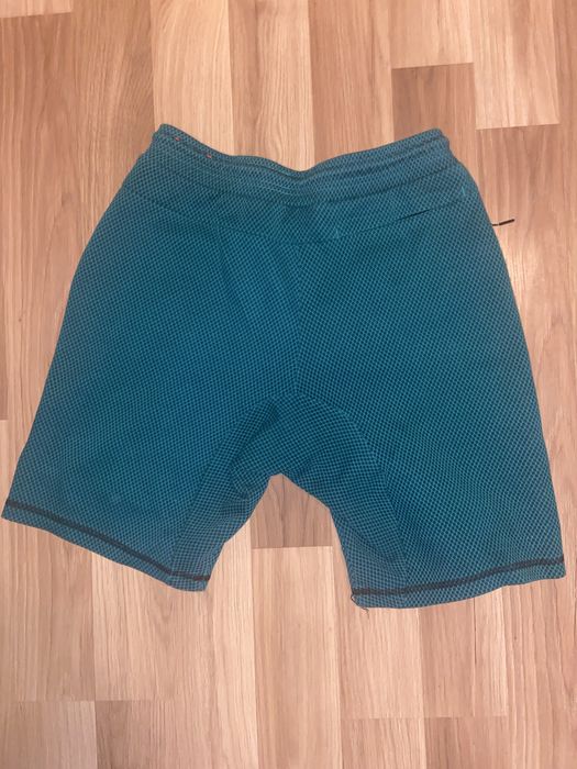 Къси панталони от Nike Tech чисто нови !!!