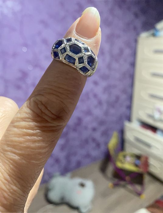 Мода и стиль, продаю золотые изделия