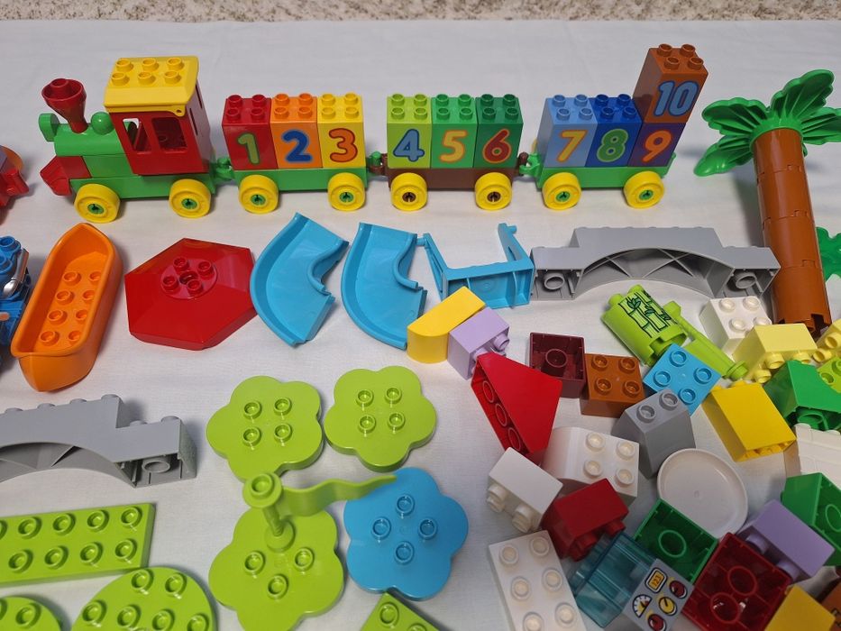 Lot mare Lego Duplo 5,5 kg.