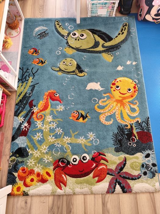 Детски килим 170/120