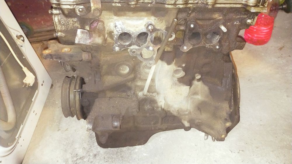Продам двигатель Ниссан 1.6