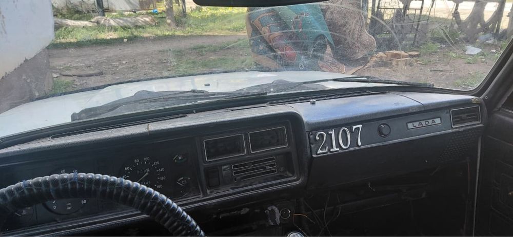 Ваз 2107 продам донором