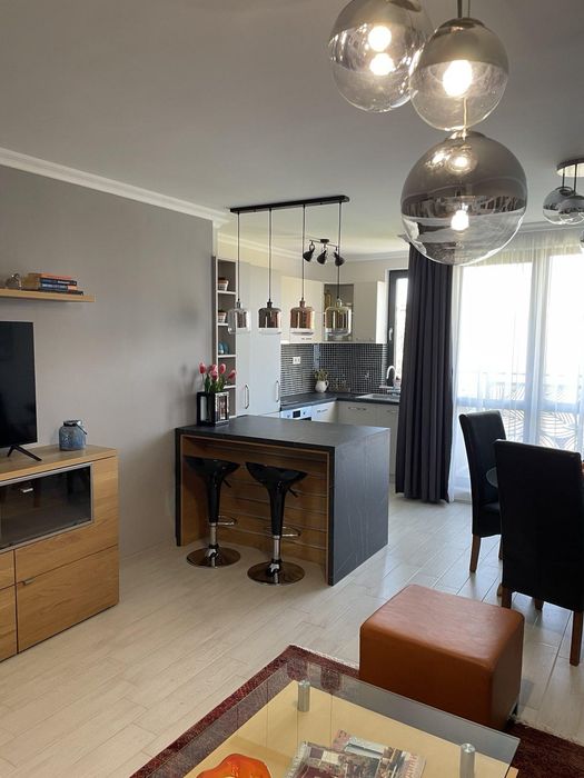 Дава се под наем Тристаен апартамент в Пловдив, Кършияка - 85 кв.м за 800 € - Снимка #3