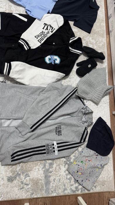 За все 3000 тенге