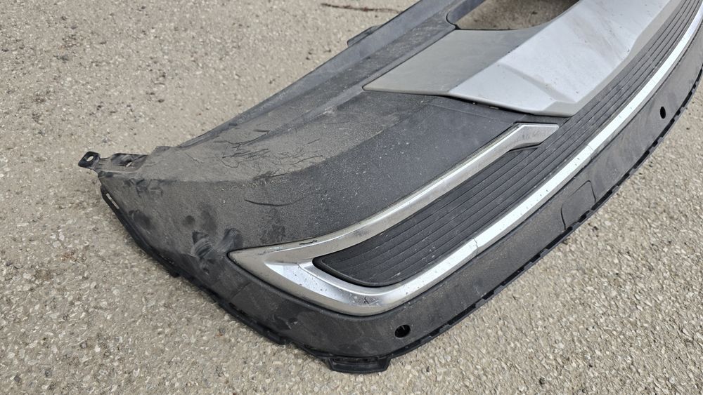 Audi q8 дифузьор