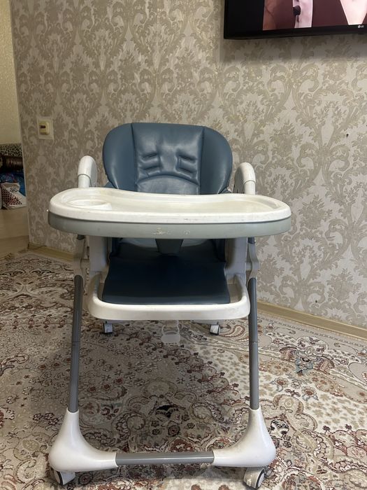 Продам детский стул