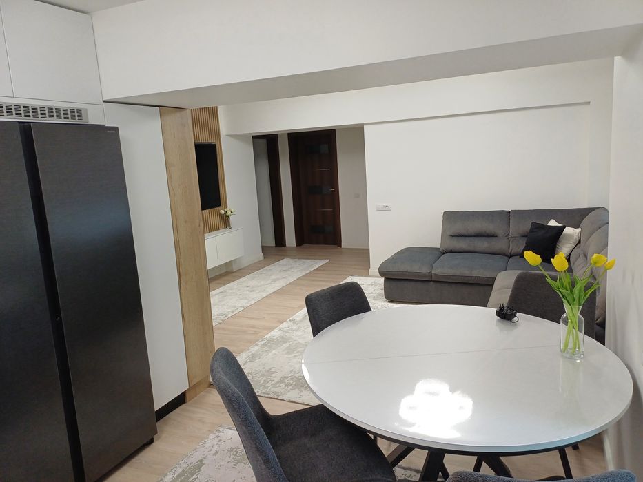 Vand apartament 4 camere ultracentral et2 92mp