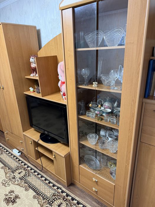 Продам шкаф стенку