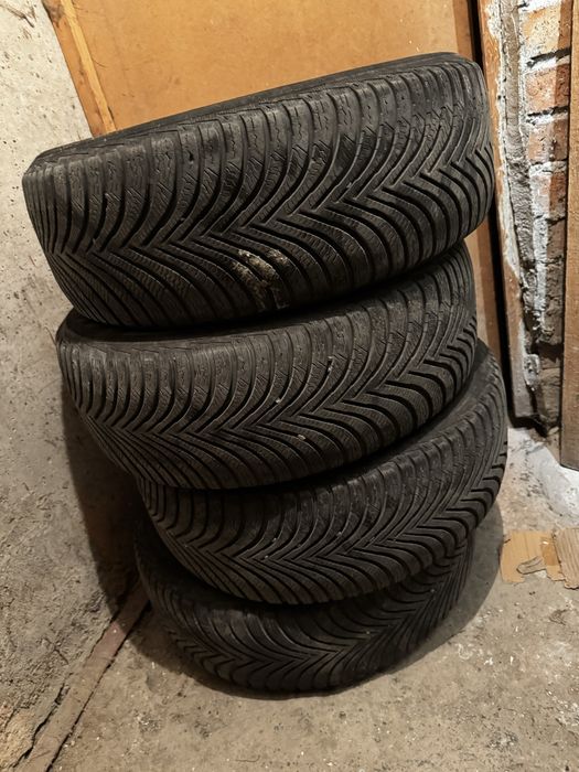 Зимни гуми michelin alphin 205/55/16 5мм