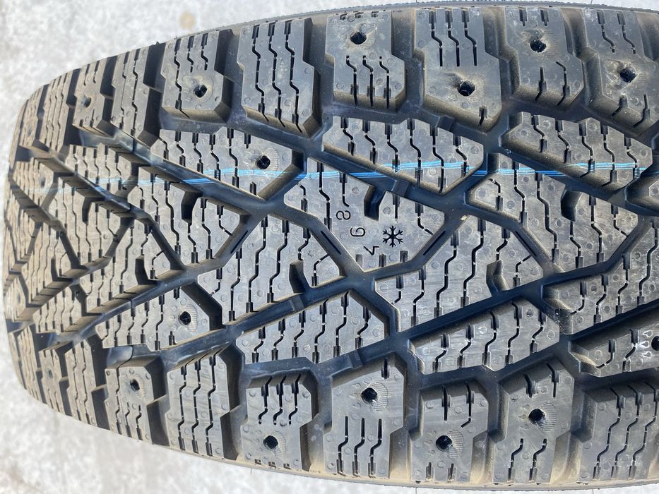 НОВИ 205/65/16 за Бус Nokian 4бр