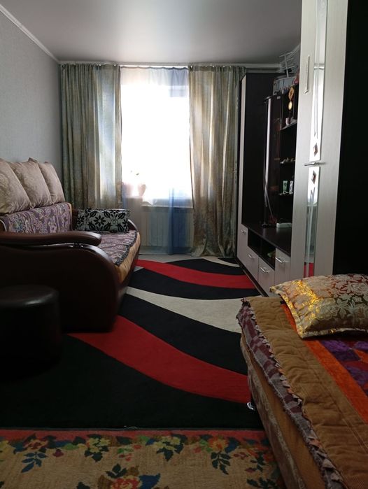 Продам 1,,5комнатную квартиру