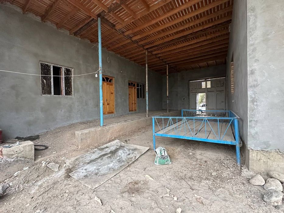 Янги қурилган ҳовли сотилади!