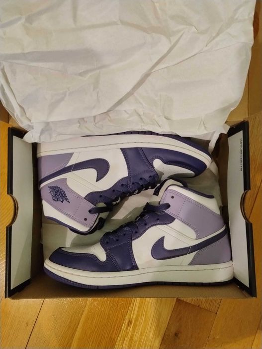 Jordan 1 mid sky j purple