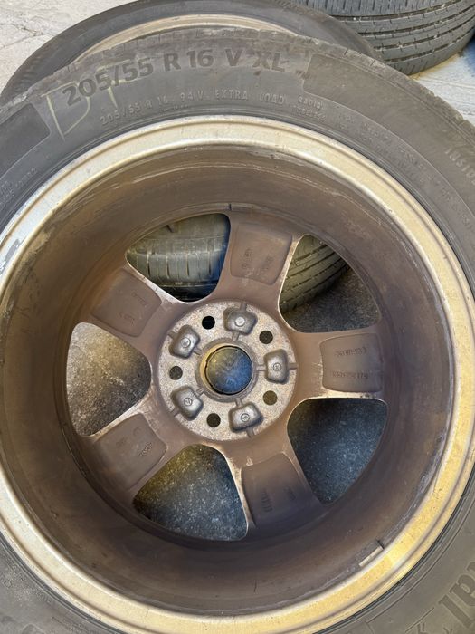 Roti VW Passat B6 R16