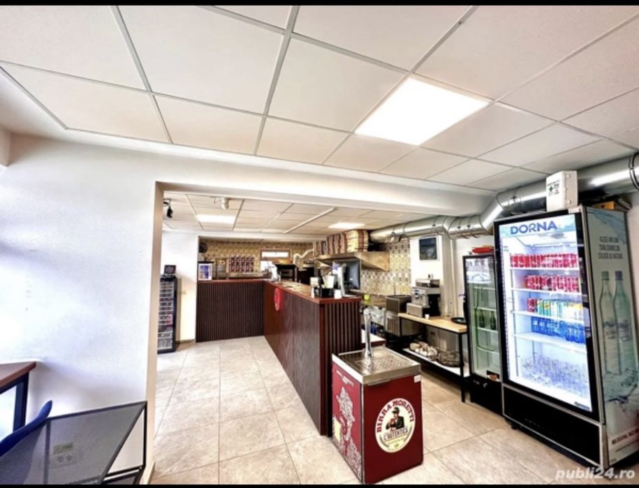 Spațiu comercial de închiriat complet utilat (bucătărie + pizzerie)