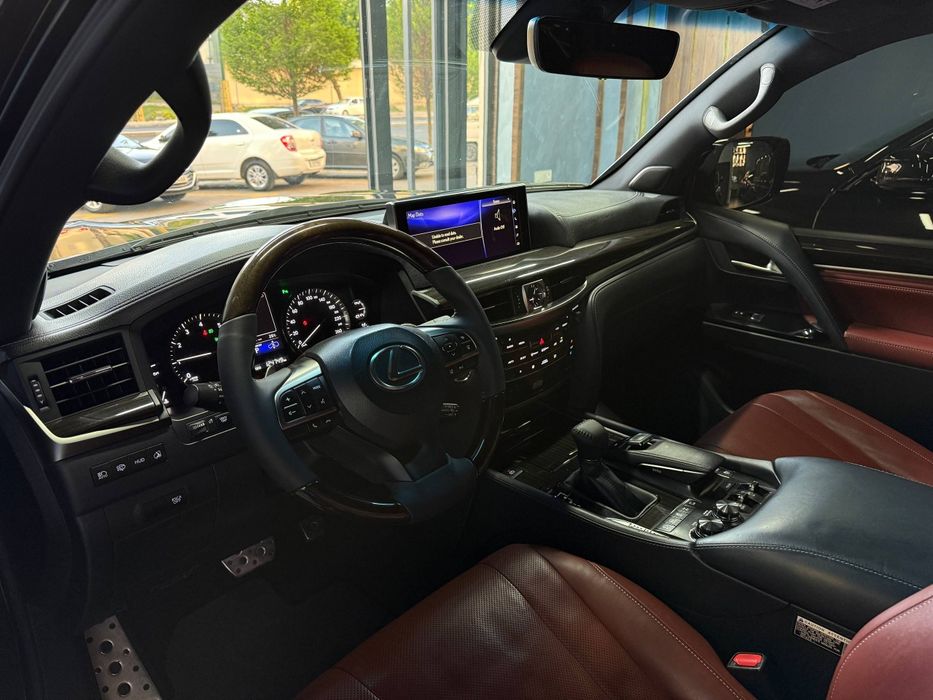 Lexus LX 570. Насия. савдога. берилади