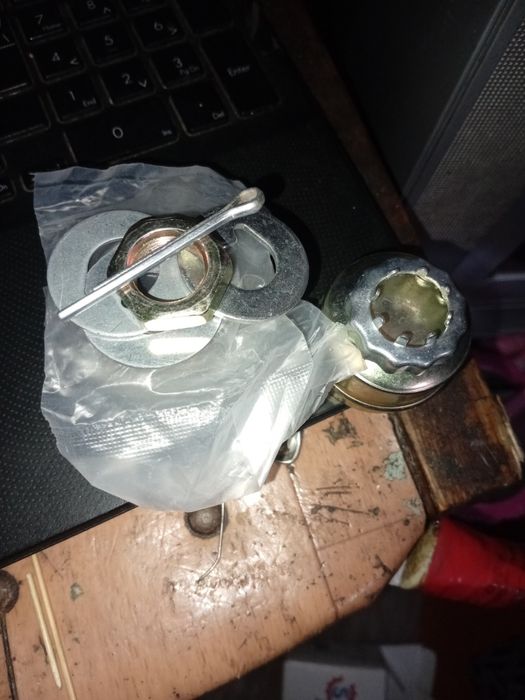 Запчасти ,автозапчасти.