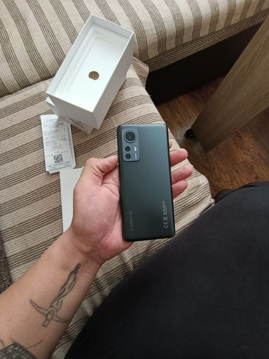 Xiaomi 12 8/256 Безупречно състояние