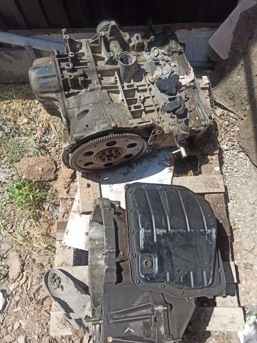 Двигатель с коробкой на Rav 4