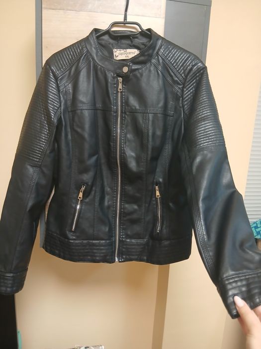 Кожено яке черно