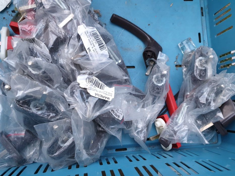 maniere geamuri 60/70 buc germania noi