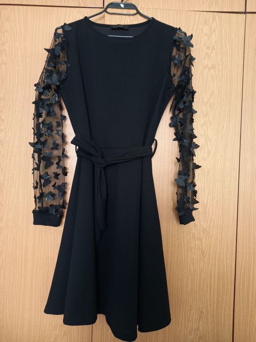 Черна рокля официална