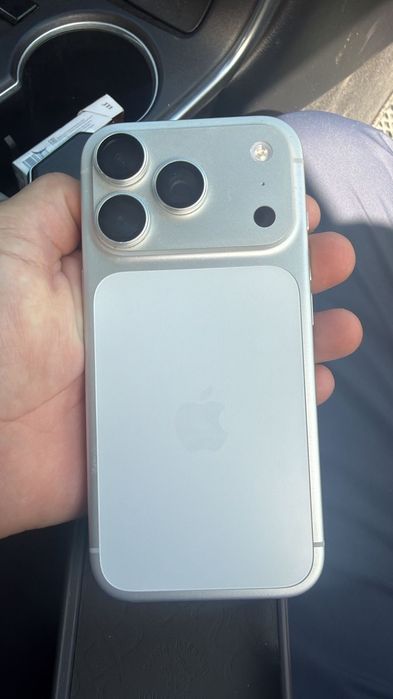 iPhone 17 pro 256gb