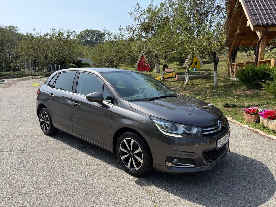 Citroën C4 1.2 THP - 130 CP - CarPlay - LED