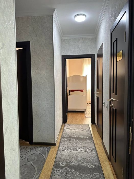 Sergilidan Uy sotiladi