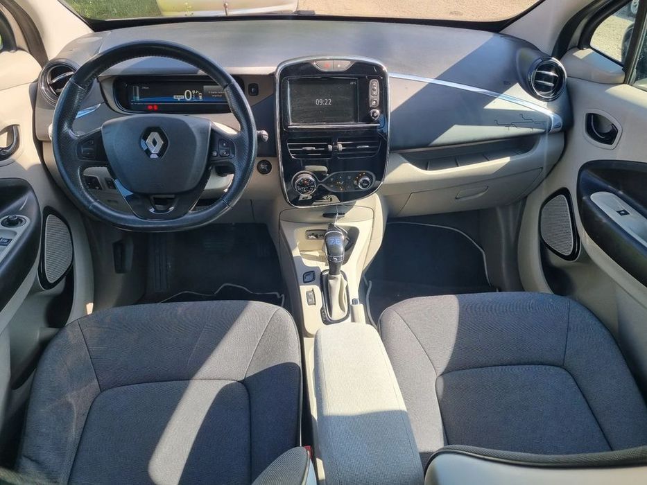 Renault ZOE Renault Zoe electric 43 kw an 2016 cu bateria 42 kw inclusa