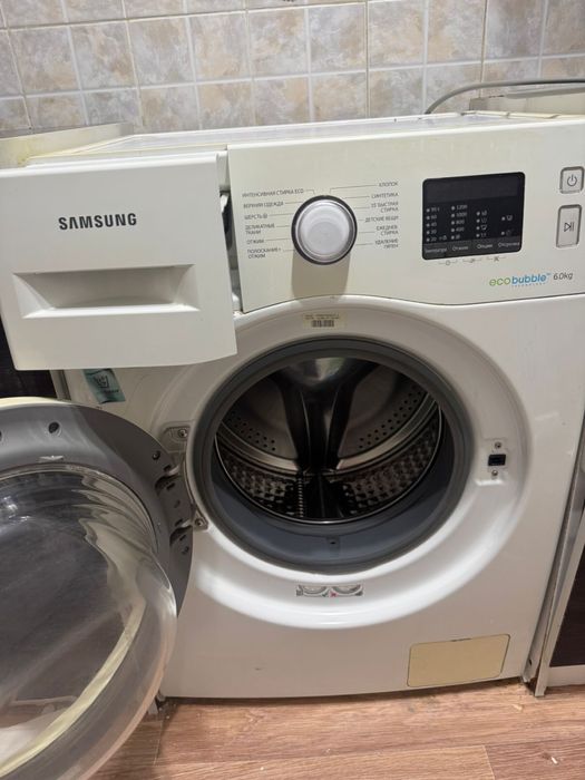 Продается стиральная машина