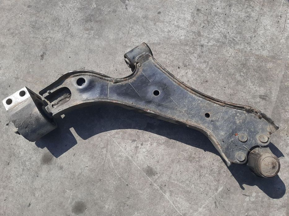 brat bascula stanga fata 2.0 d  chevrolet captiva 2008 96819161