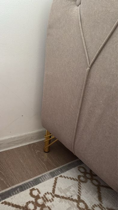 Б/у диван для дома срочно!