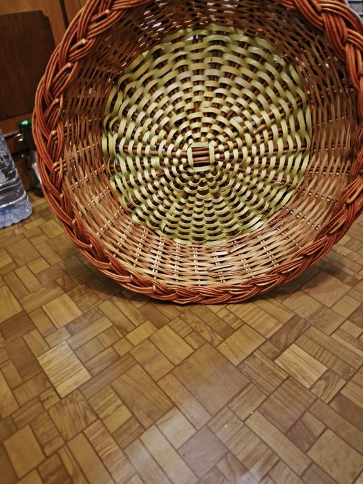 Большая корзина без ручки