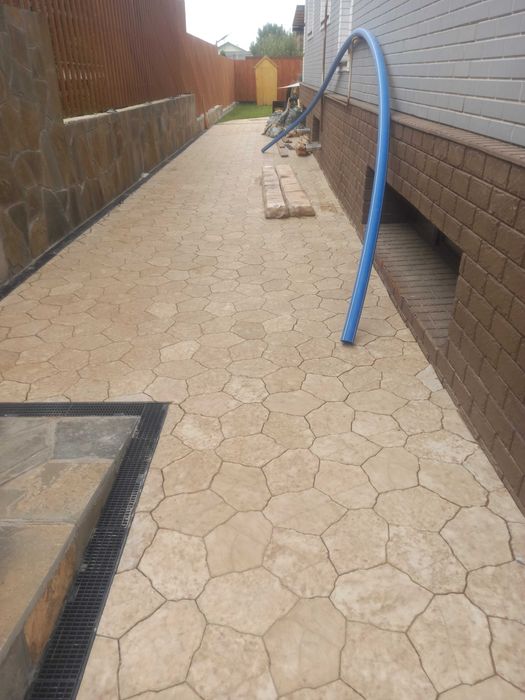 Укладка тротуарной плитки