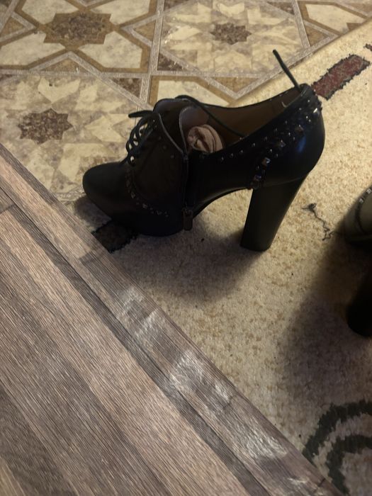 Продам туфли 34 моломрки