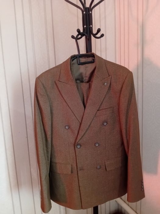 Костюм сатылады Новый